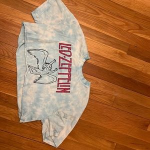 Led Zeppelin crop top, blue and white.